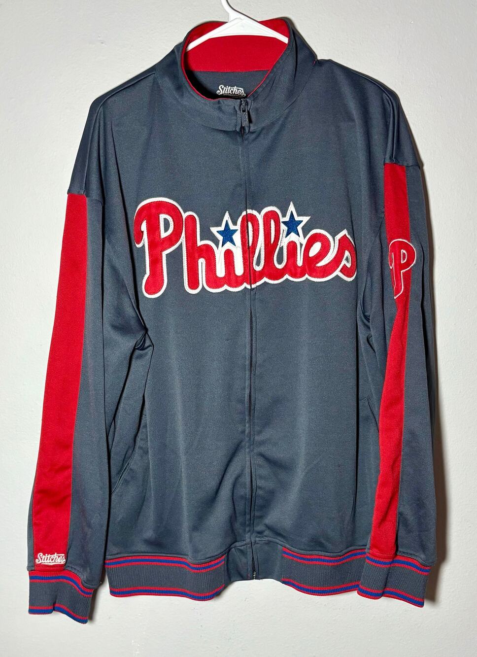 Philadelphia Phillies MLB Stitches Gray Full Zip Track Jacket w/ pockets Sz L